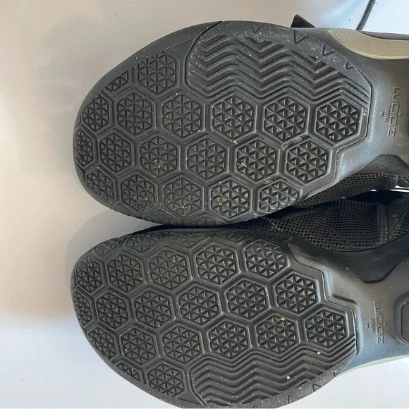 Nike Lebron Soldier IX 9 Basketball Shoes - Picture 10 of 16